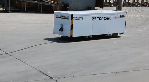 AGV小車(chē)圖片